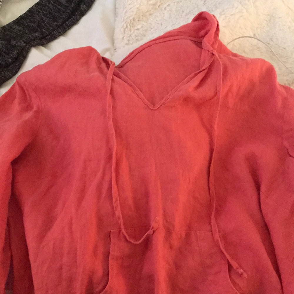 pink hoodie